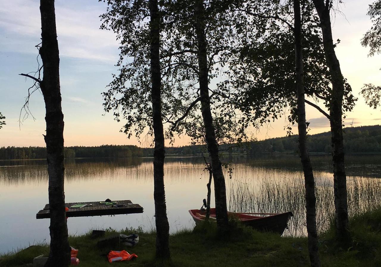 Lake Cottage Near Isaberg Asenhoga Kültér fotó